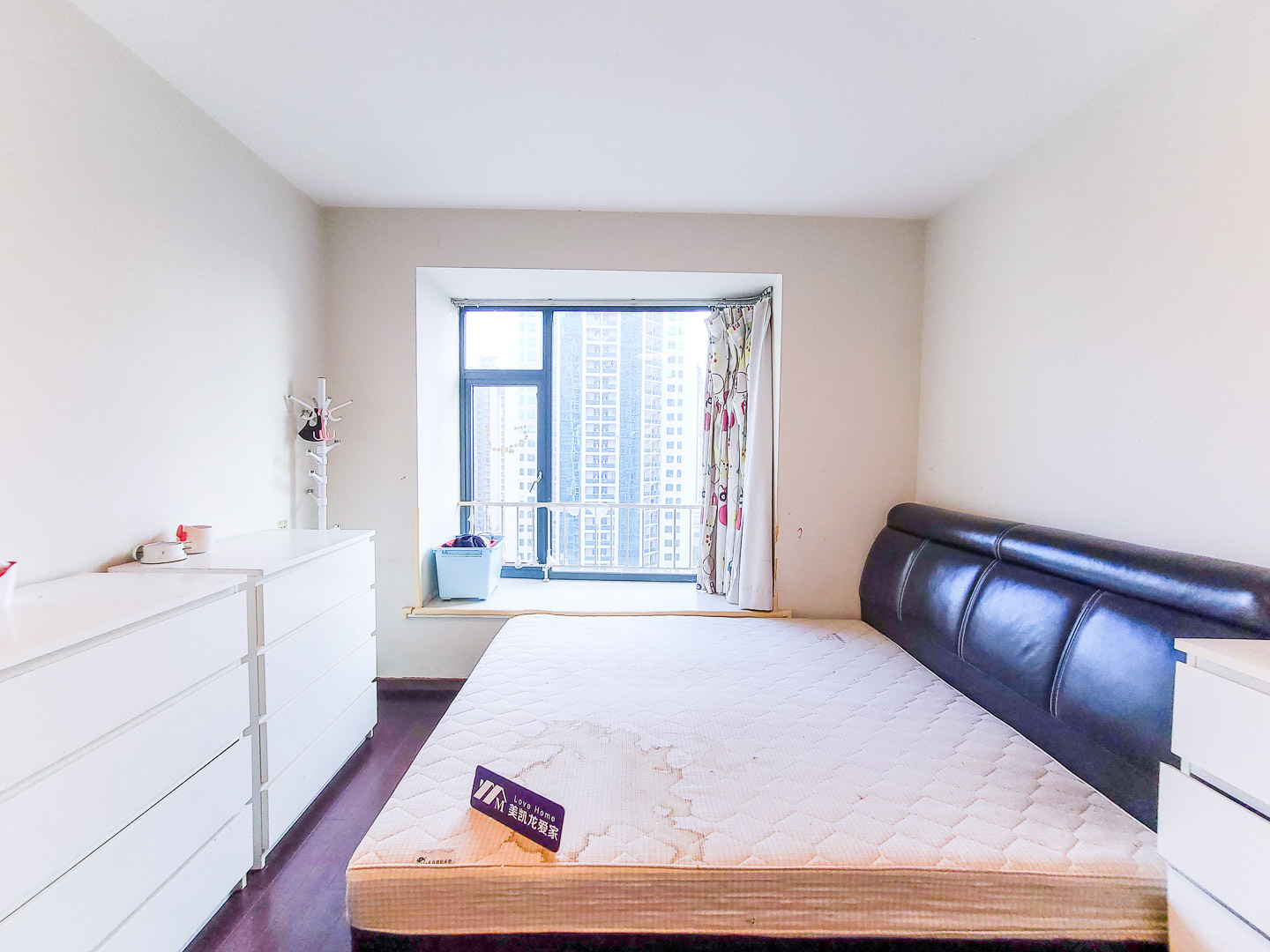 上海名门滨江苑二手房房源图片