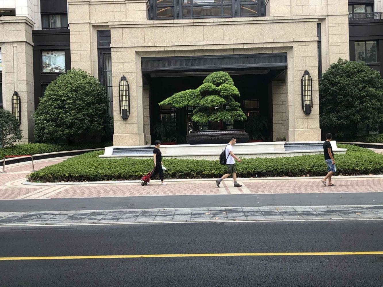 上海宝华紫薇花园二手房房源图片