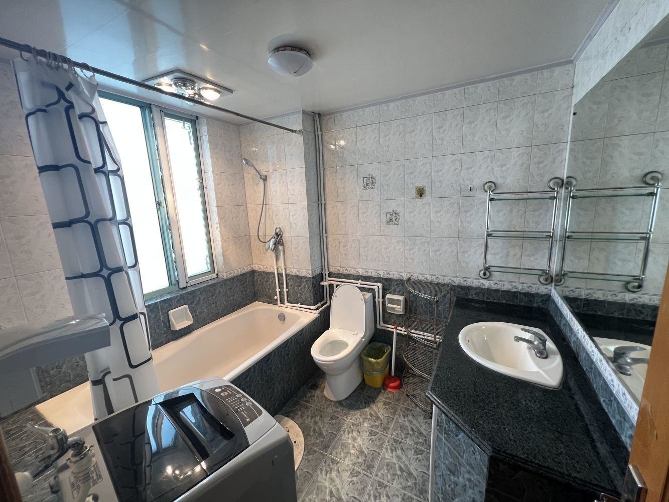 上海峨海小区二手房房源图片