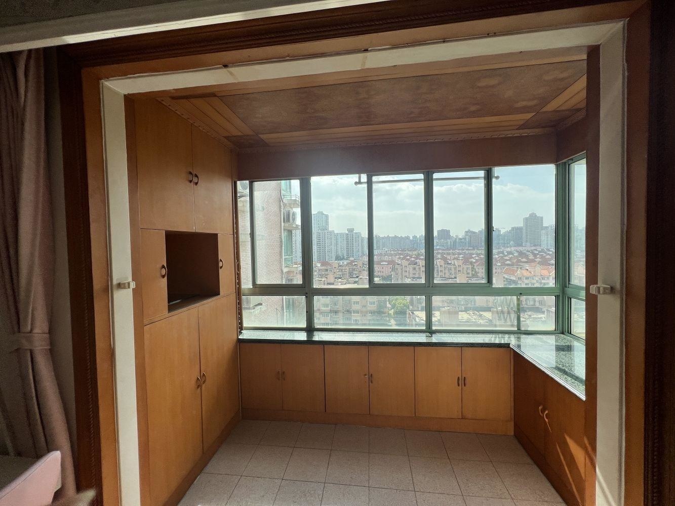 上海峨海小区二手房房源图片