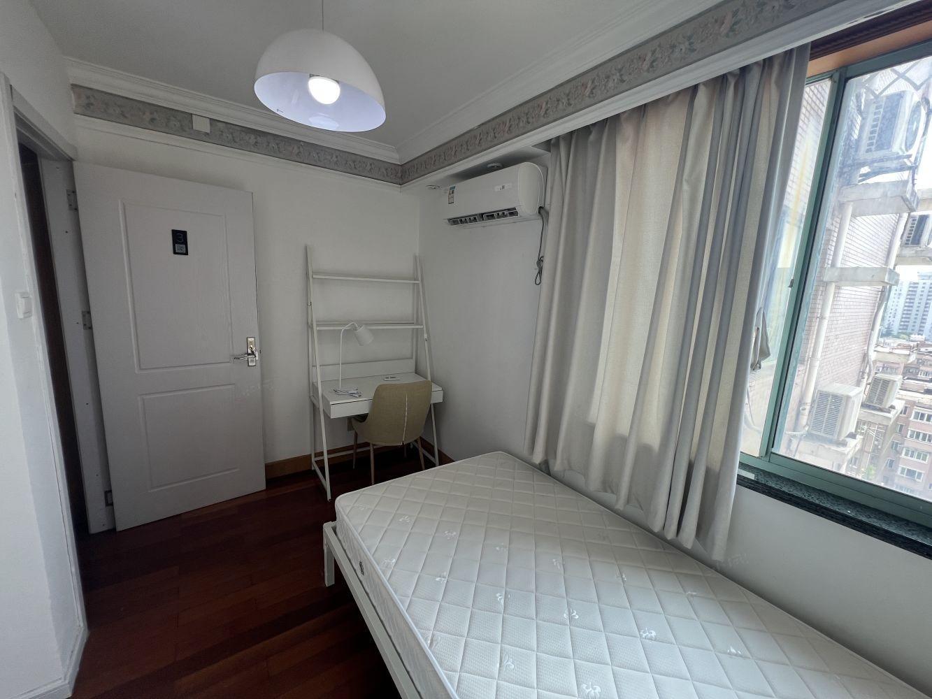 上海峨海小区二手房房源图片