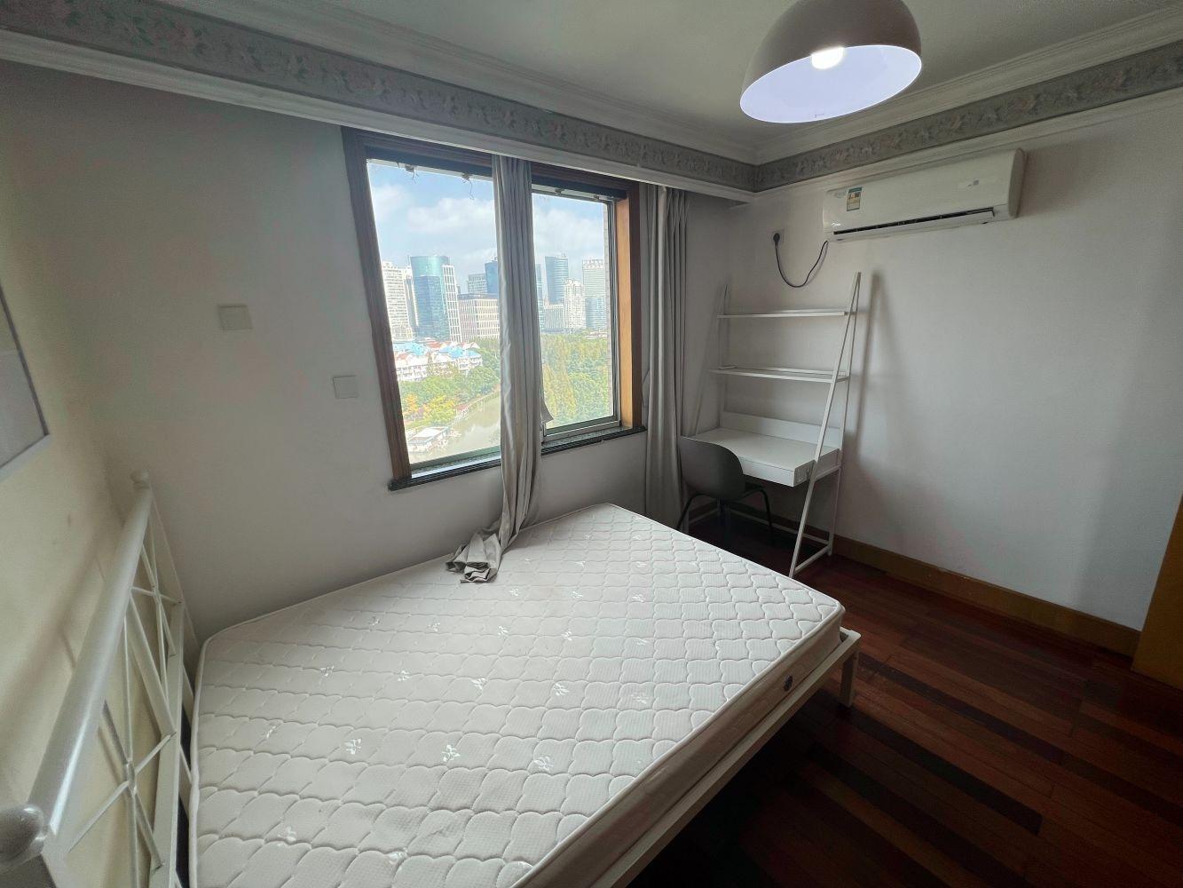 上海峨海小区二手房房源图片