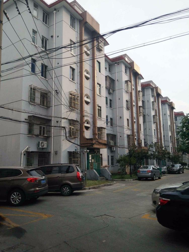 上海临河小区二手房房源图片