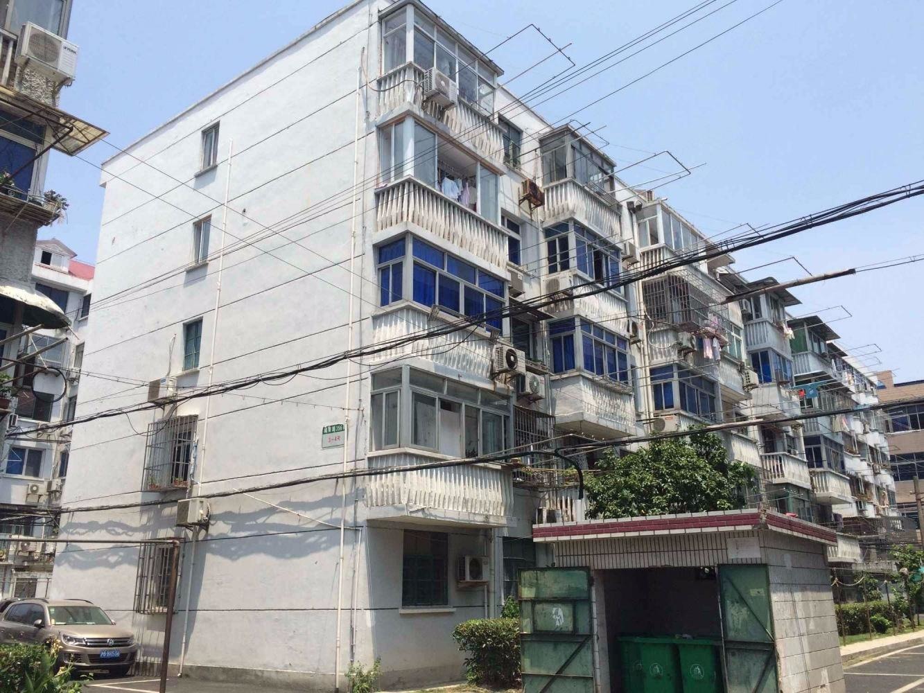 上海河滨小区二手房房源图片