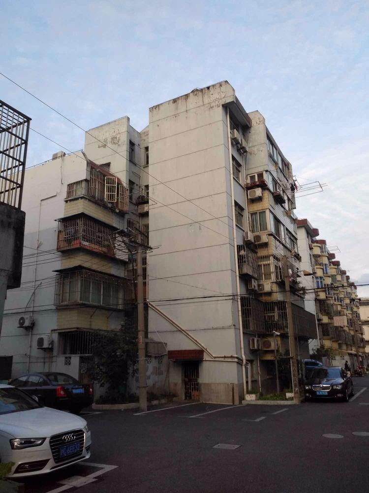 上海曙光路25弄小区二手房房源图片