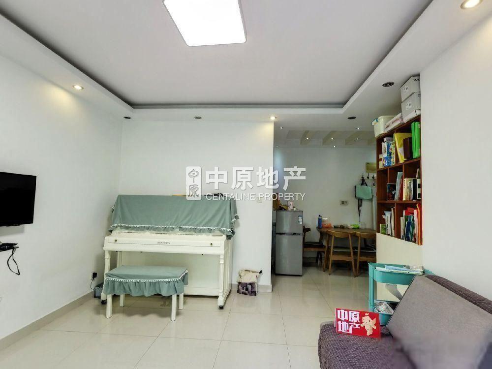 上海汇丰荷苑二手房房源图片