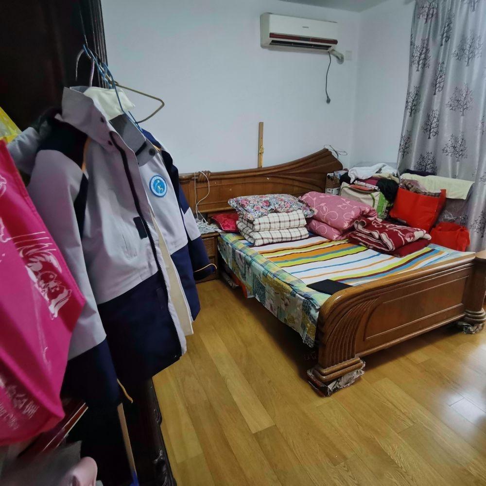 上海华山花苑二手房房源图片