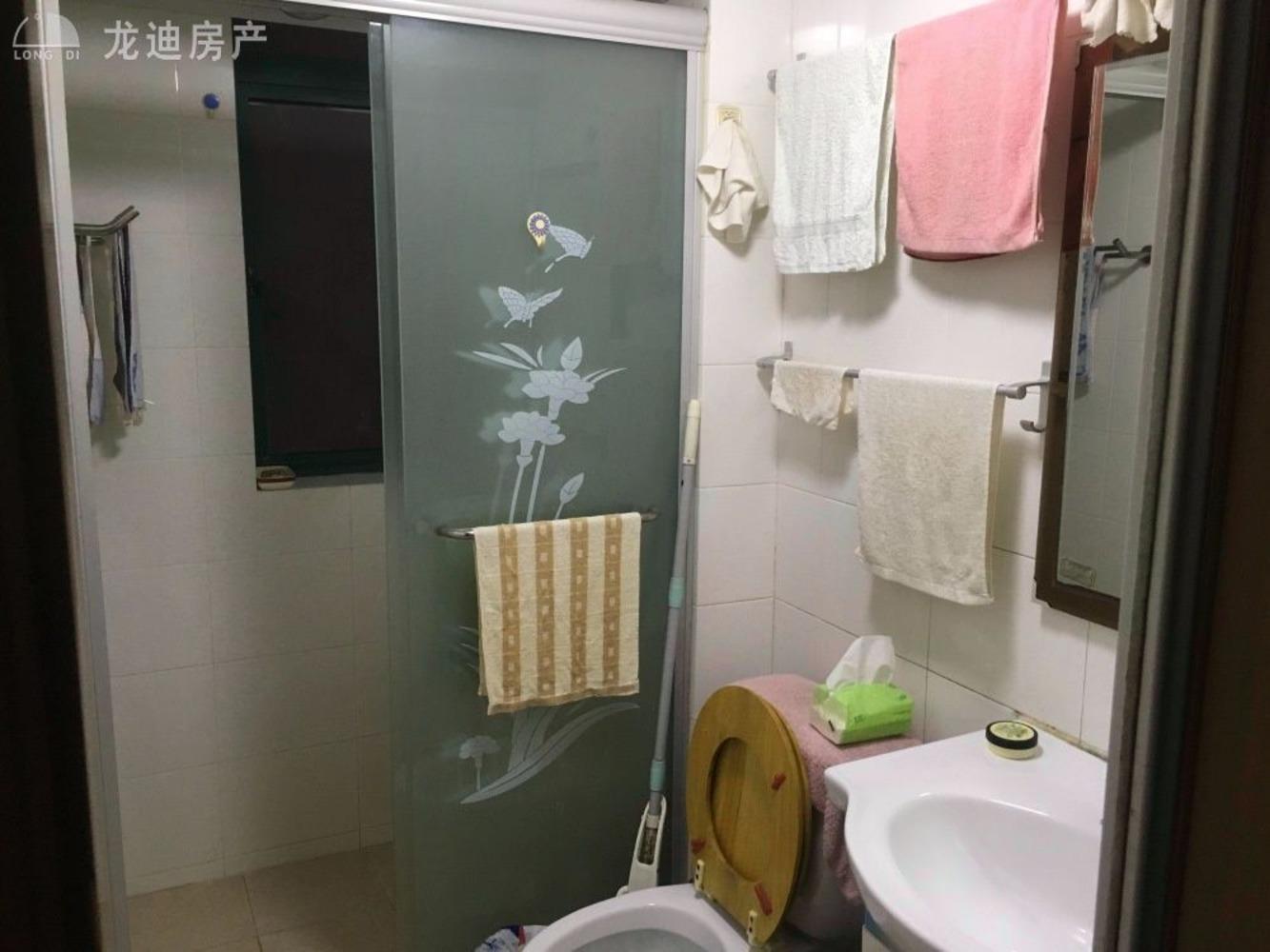 上海临河小区二手房房源图片