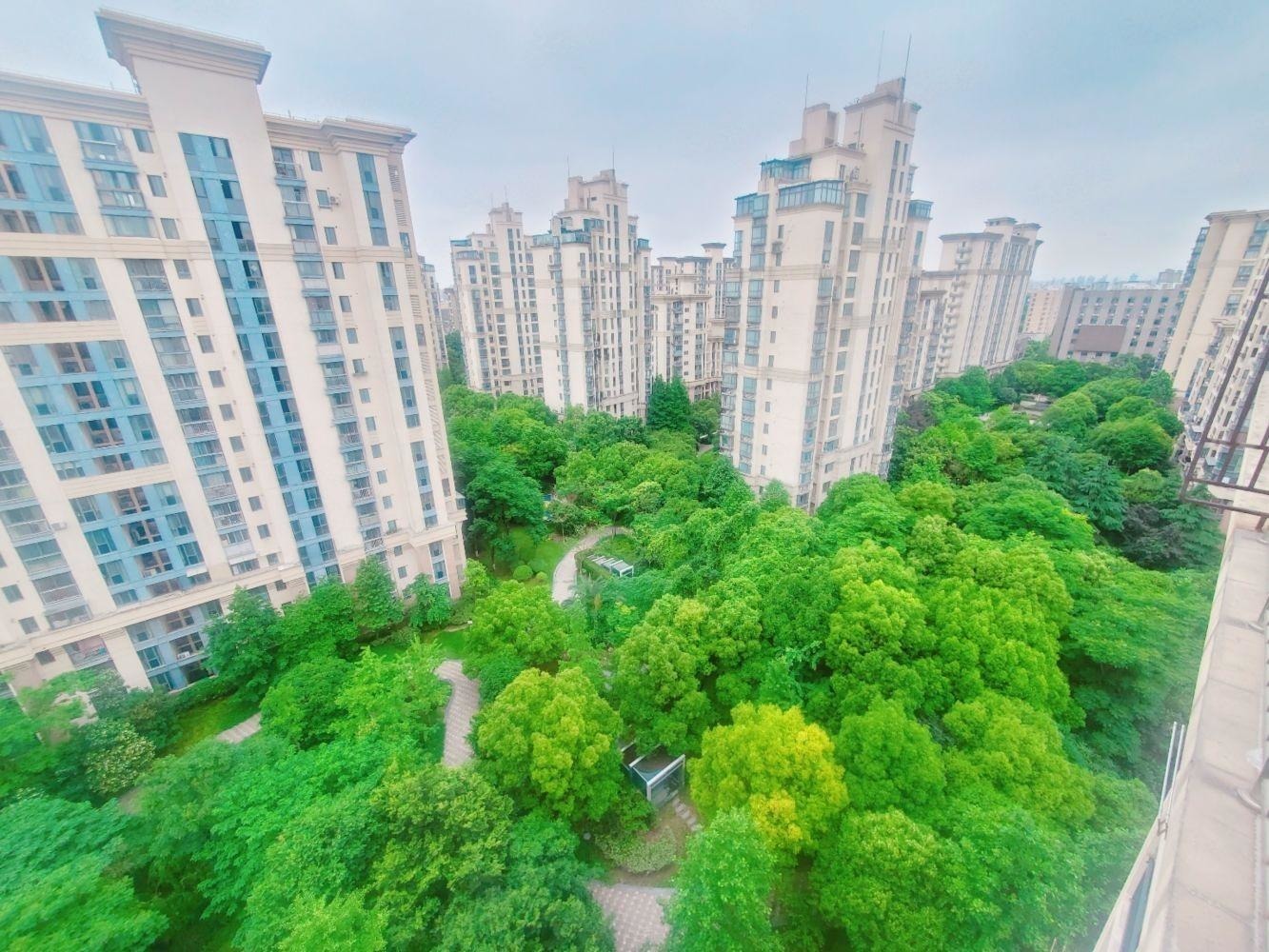 上海绿地崴廉公寓二手房房源图片