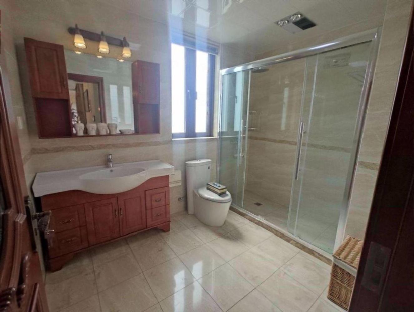 上海嘉怡别墅二手房房源图片