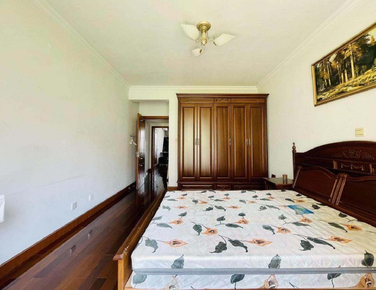 上海上海欣苑西班牙名园二手房房源图片