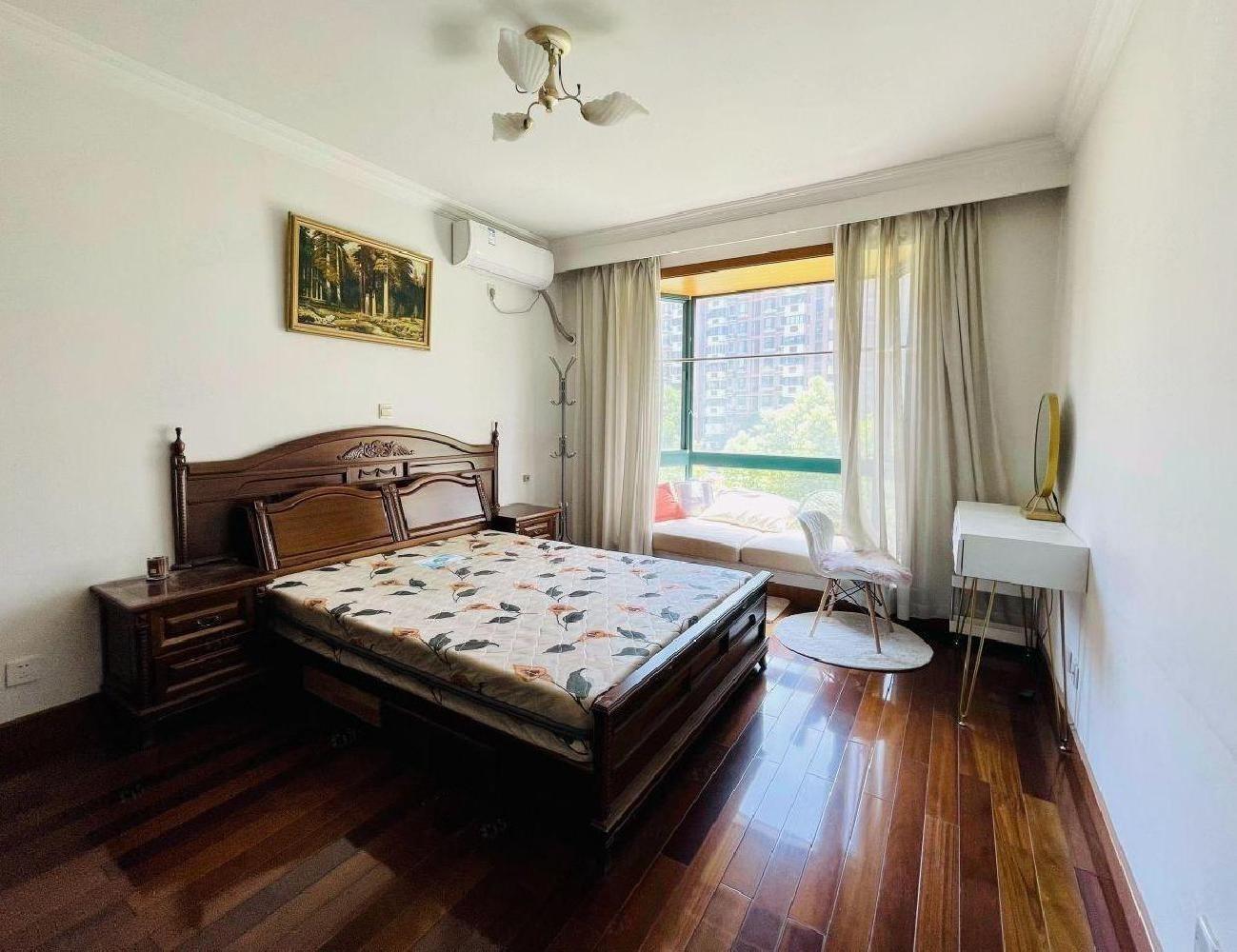 上海上海欣苑西班牙名园二手房房源图片