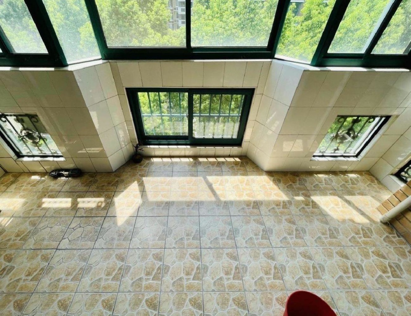 上海上海欣苑西班牙名园二手房房源图片