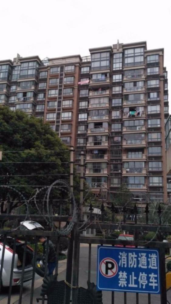 上海莲花河畔景苑二手房房源图片