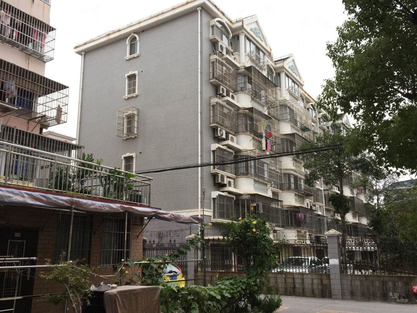 上海银凤小区二手房房源图片