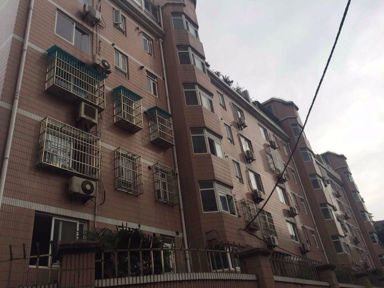 上海长宁路1488弄小区二手房房源图片