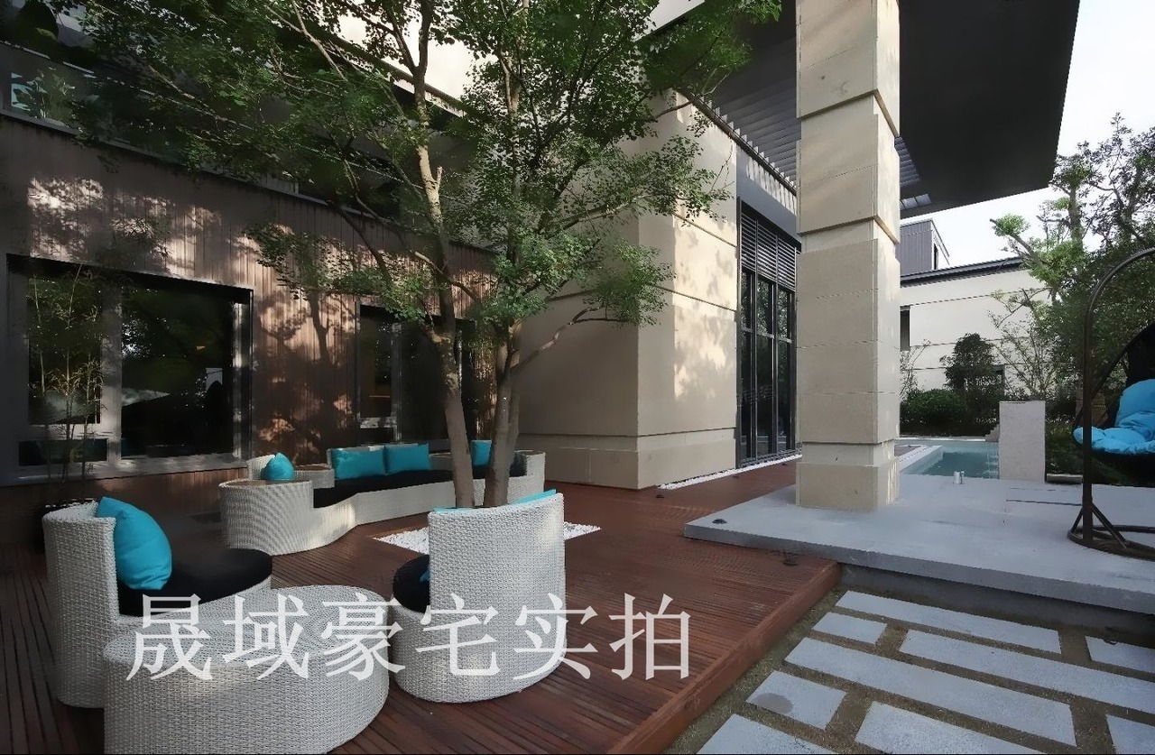 上海碧云尊邸(别墅)二手房房源图片