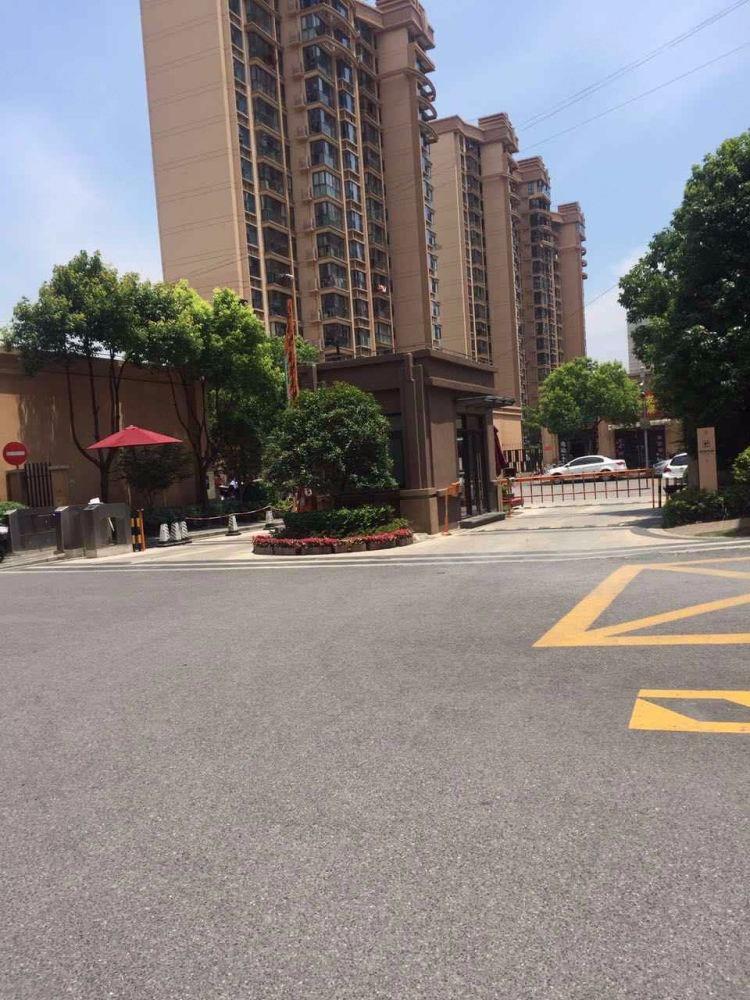 上海合景叠翠峰(二期)二手房房源图片