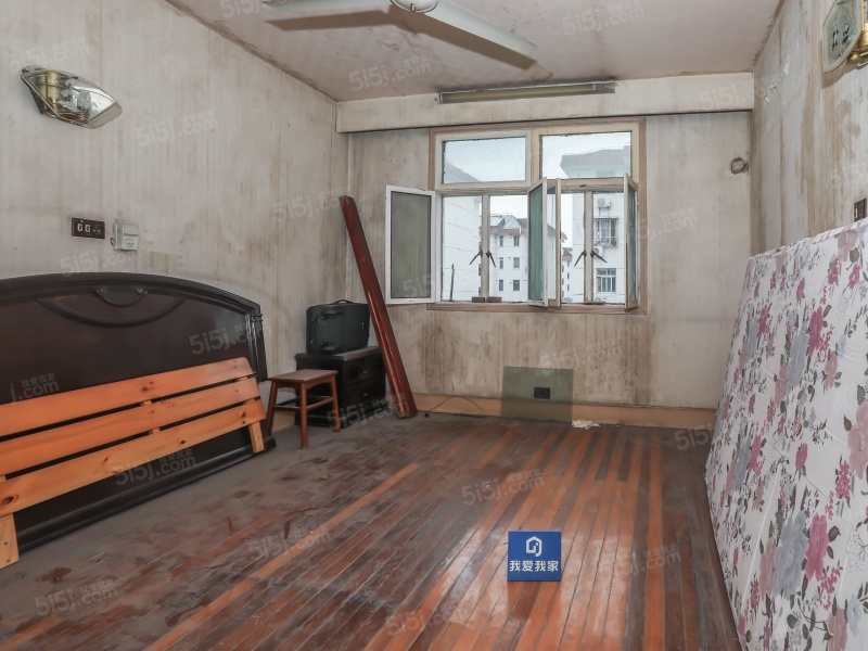 上海南苑一村二手房房源图片