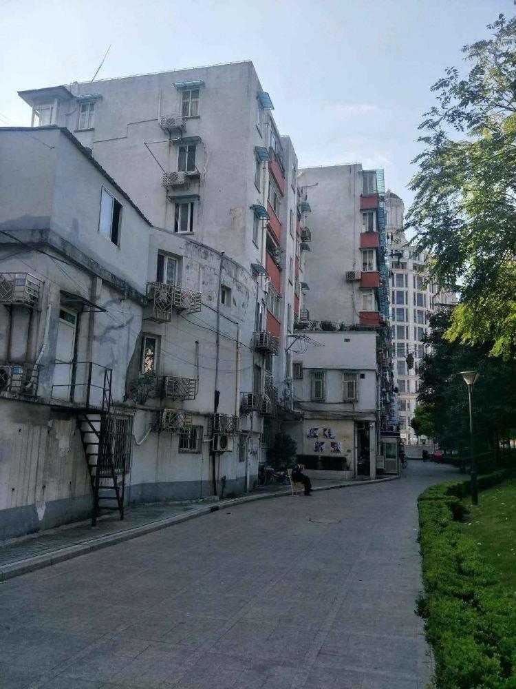 上海新闸路272-280号小区二手房房源图片