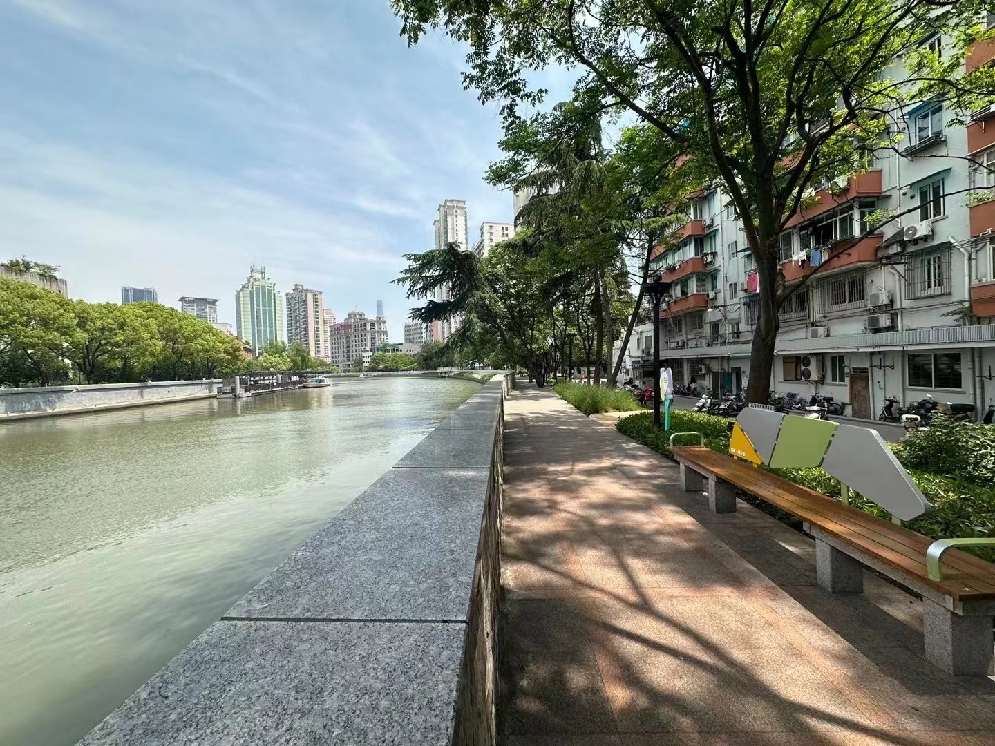 上海新闸路272-280号小区二手房房源图片