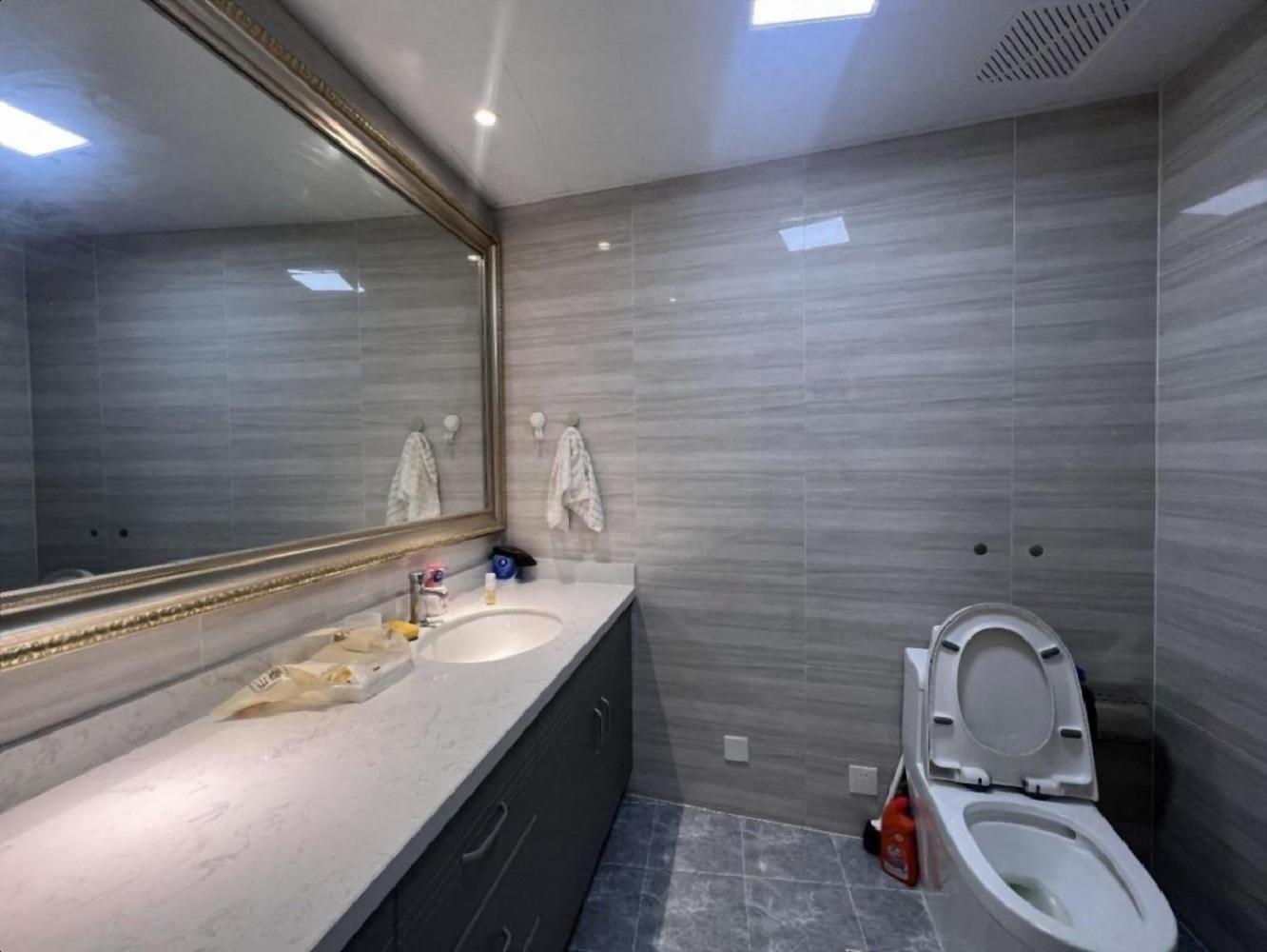 上海福德大厦二手房房源图片