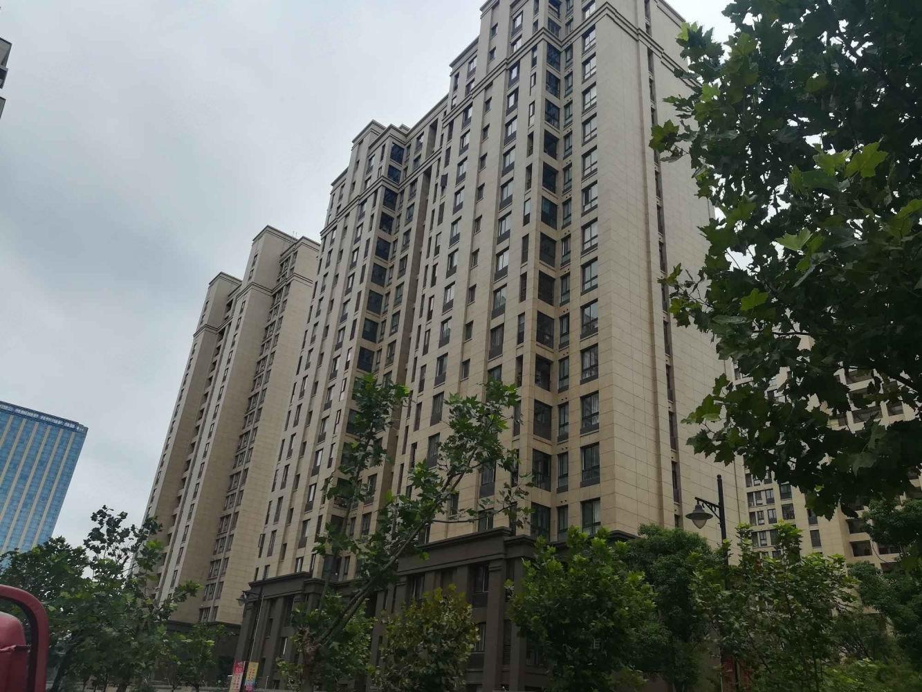 上海信达蓝爵二手房房源图片