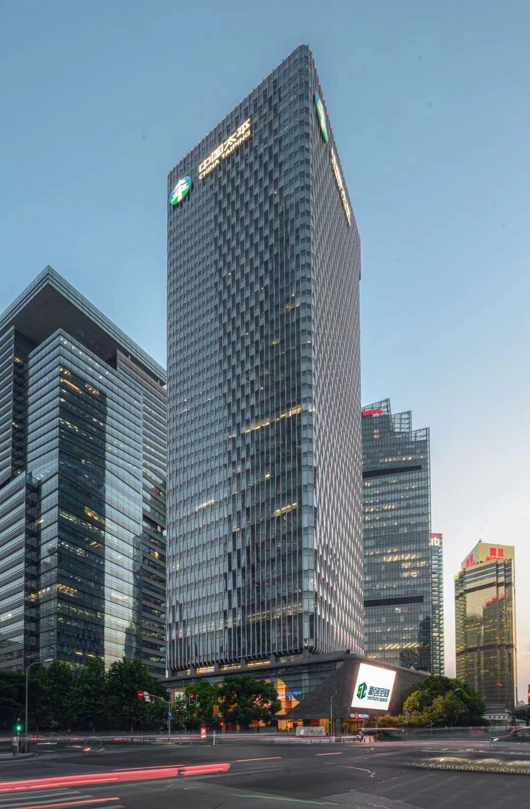 上海太平金融大厦二手房房源图片