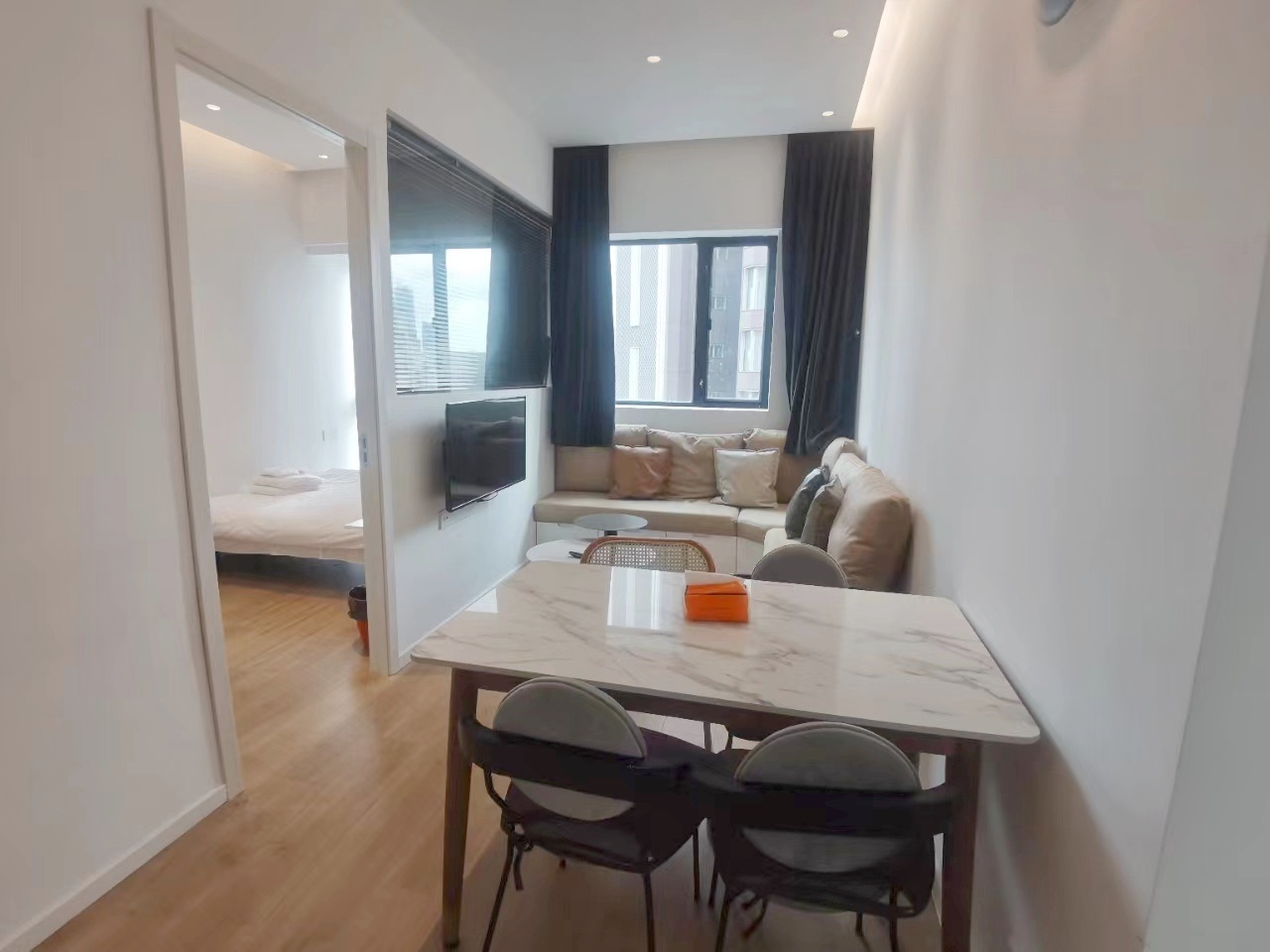 上海爱丽轩二手房房源图片