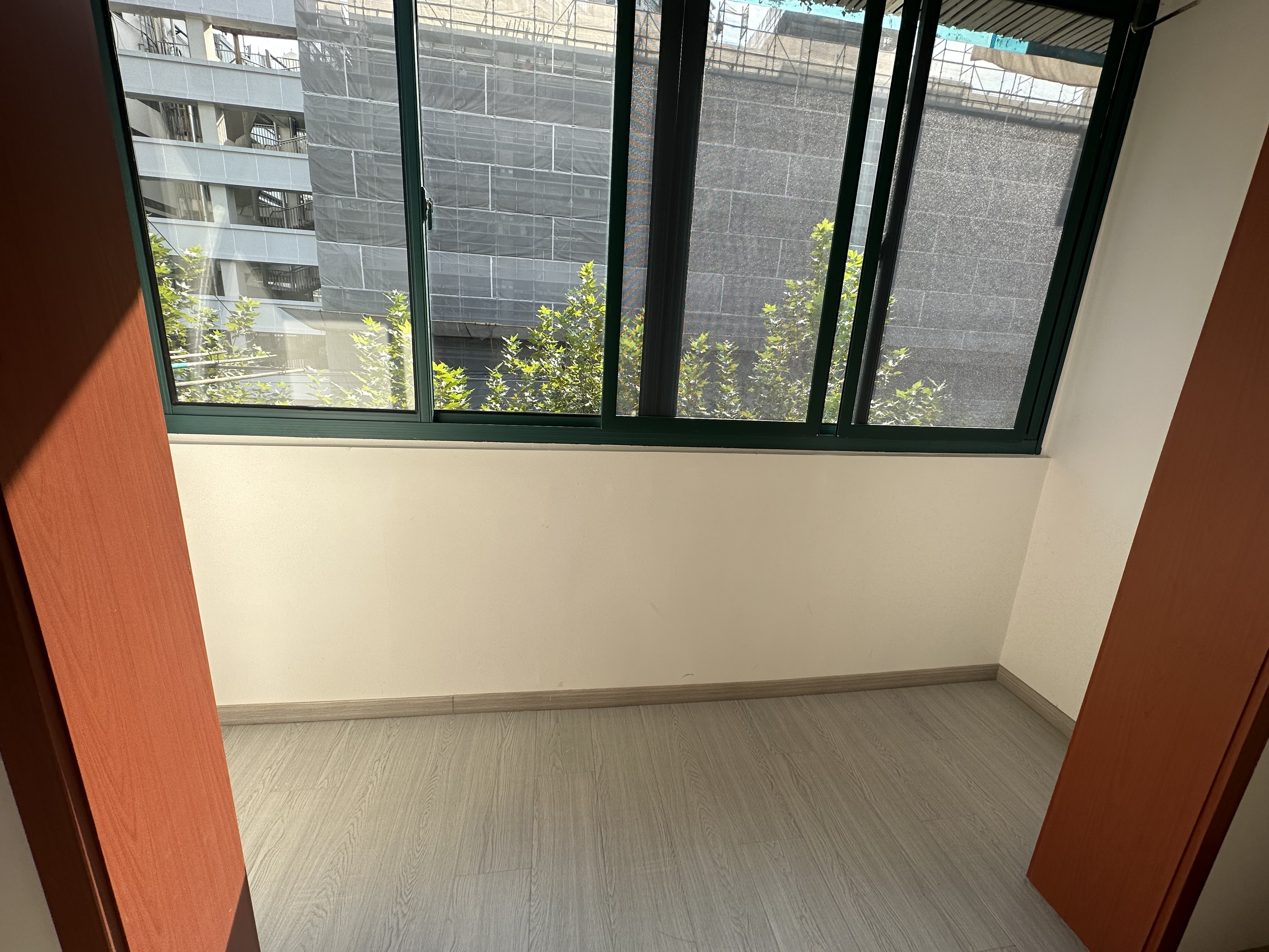 上海新闸路272-280号小区二手房房源图片