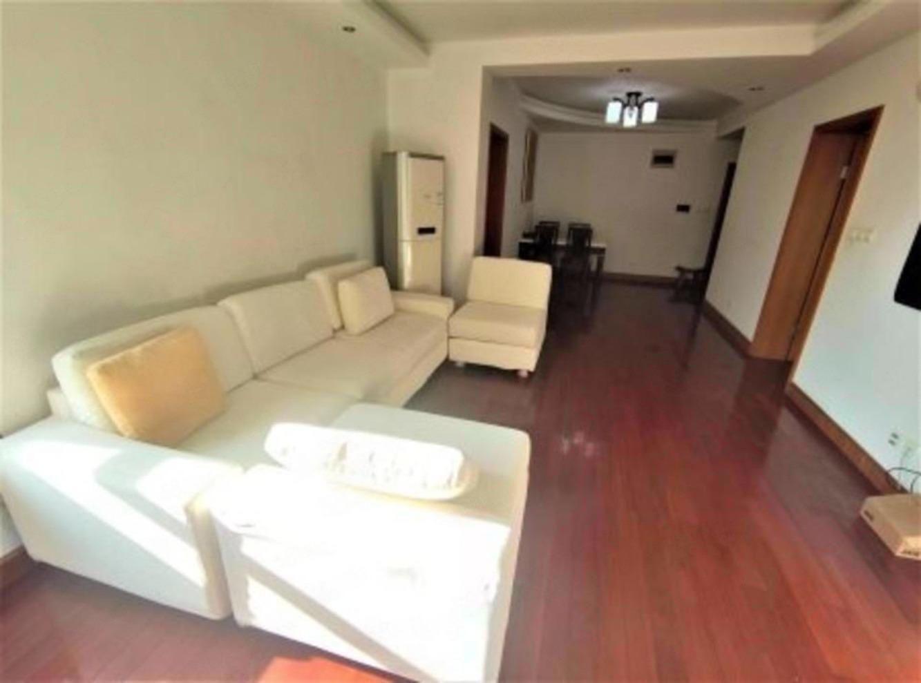 上海海上名门公寓二手房房源图片