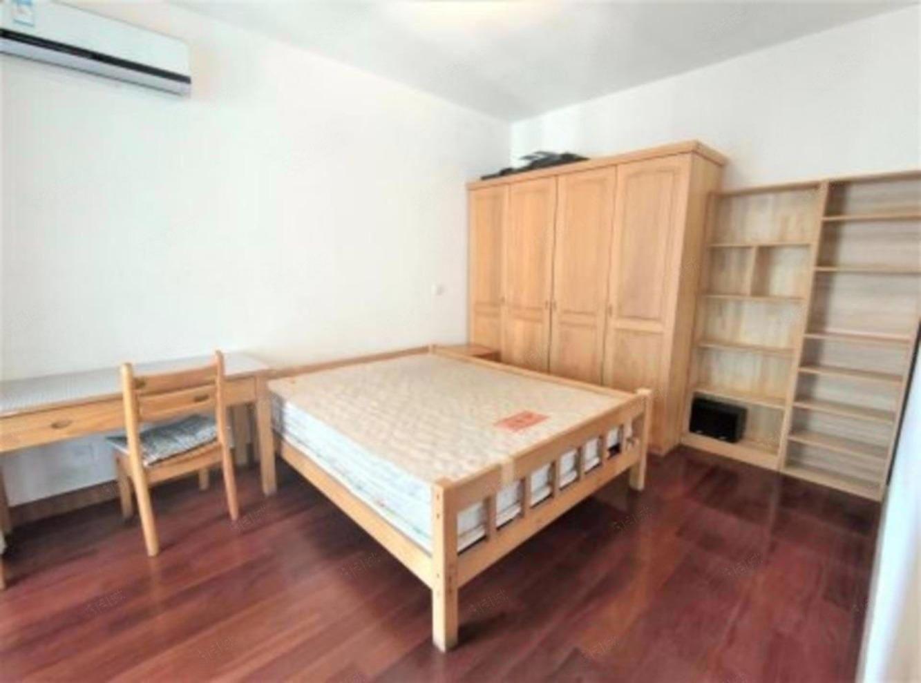 上海海上名门公寓二手房房源图片