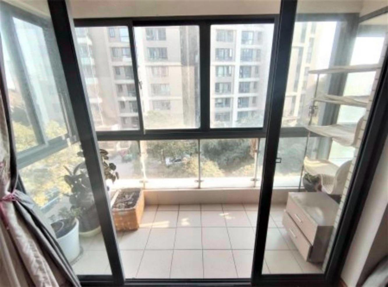 上海海上名门公寓二手房房源图片