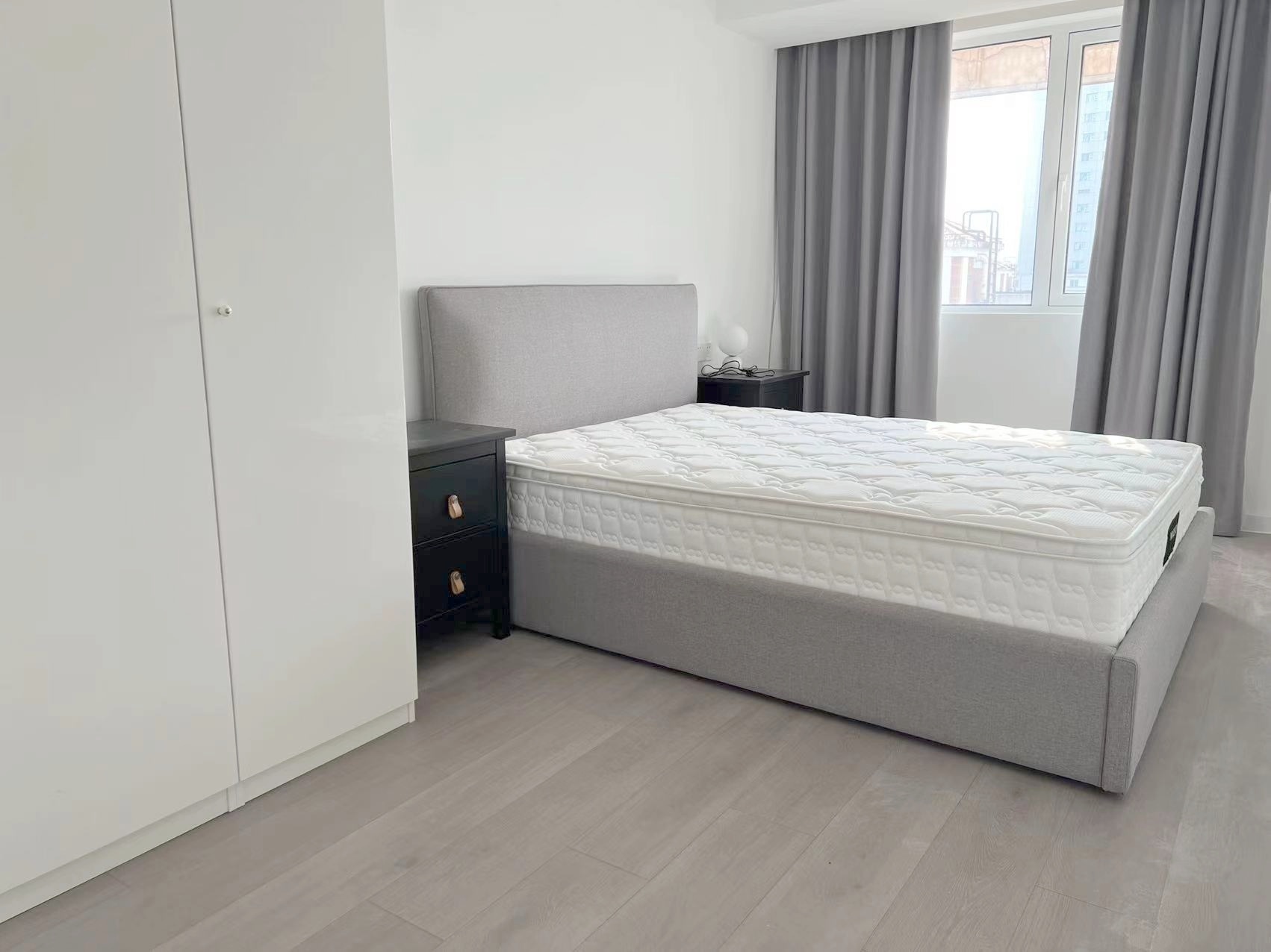 上海静安茂名公寓二手房房源图片