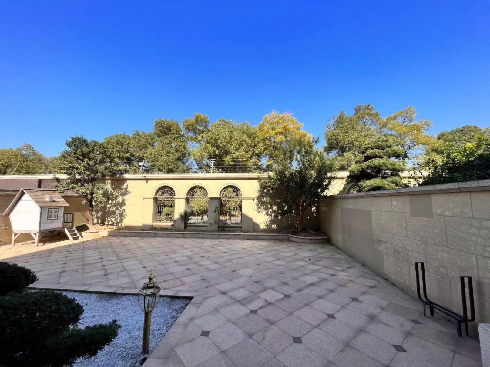 上海静安别墅二手房房源图片