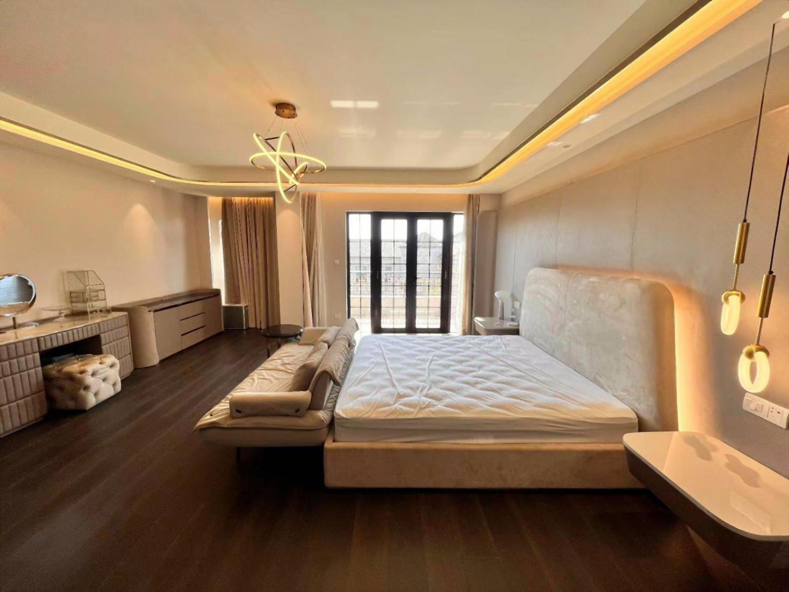 上海静安别墅二手房房源图片