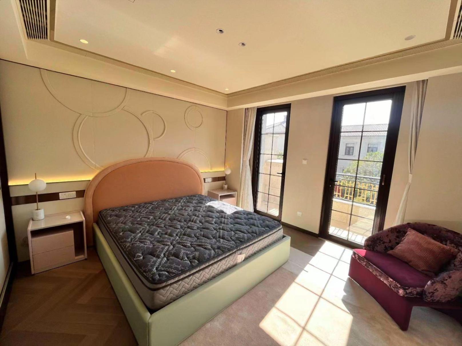 上海静安别墅二手房房源图片