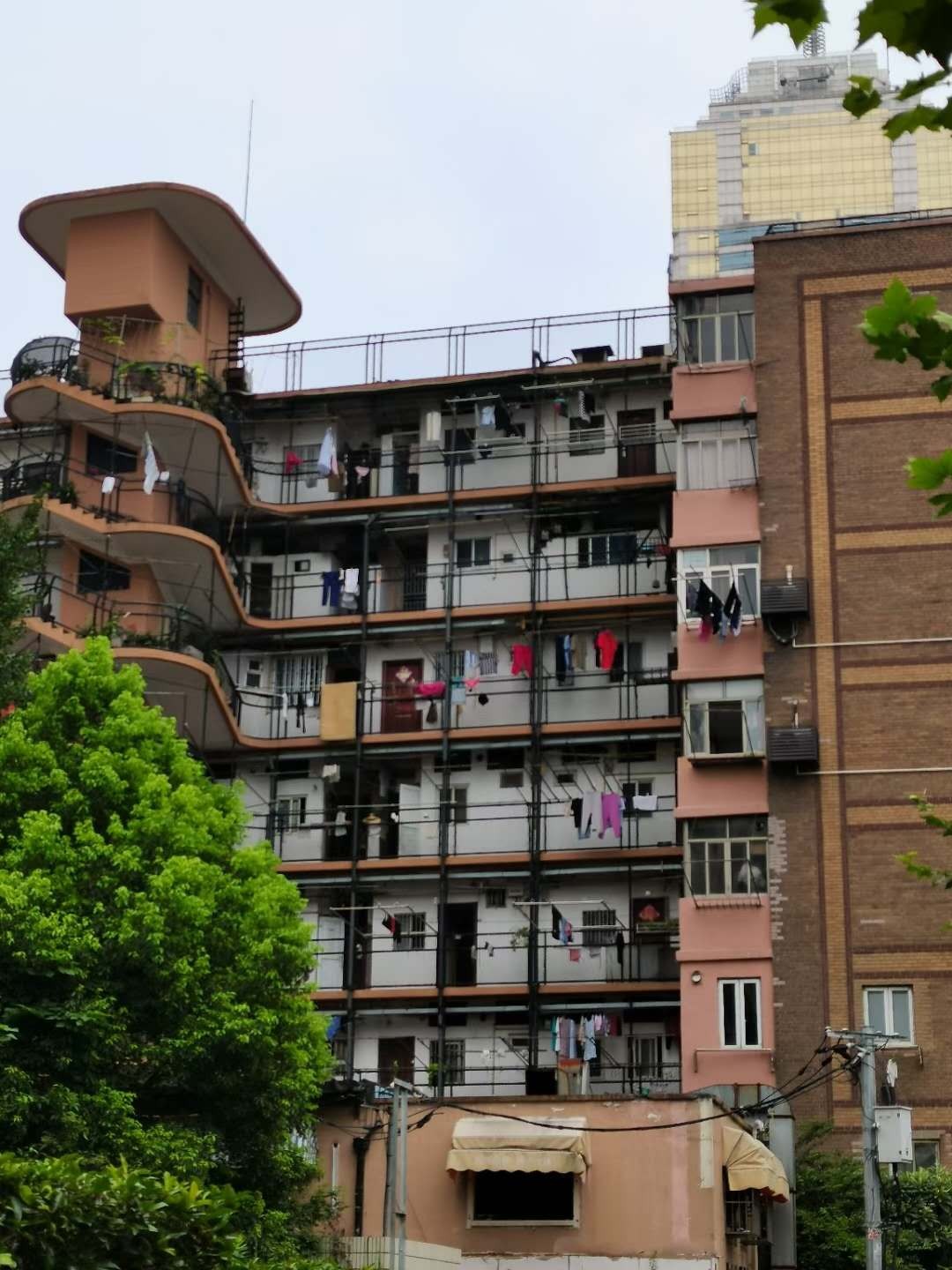 上海成都北路337弄小区二手房房源图片
