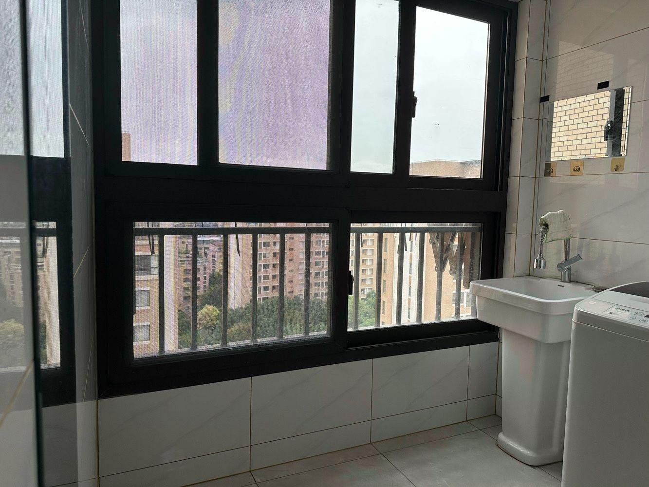 上海保利海上五月花(公寓住宅)二手房房源图片