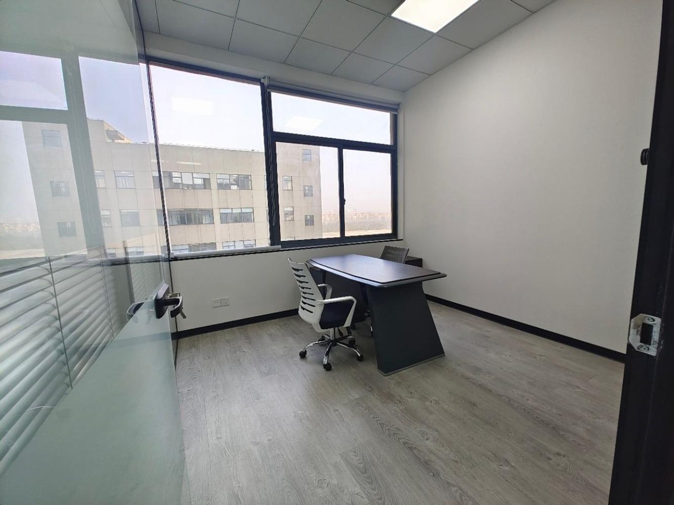 上海宝钢浦东国贸大厦二手房房源图片