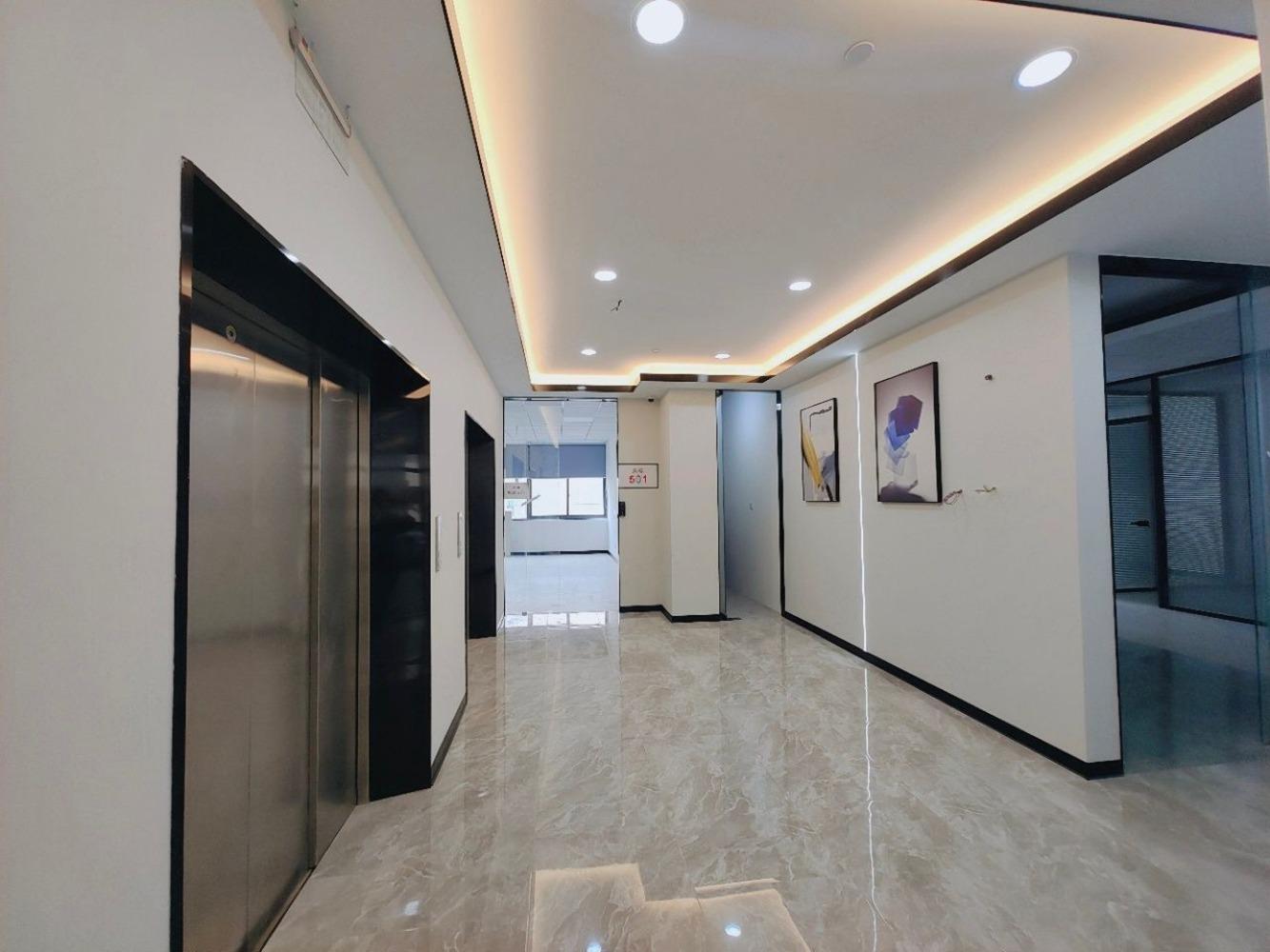 上海宝钢浦东国贸大厦二手房房源图片