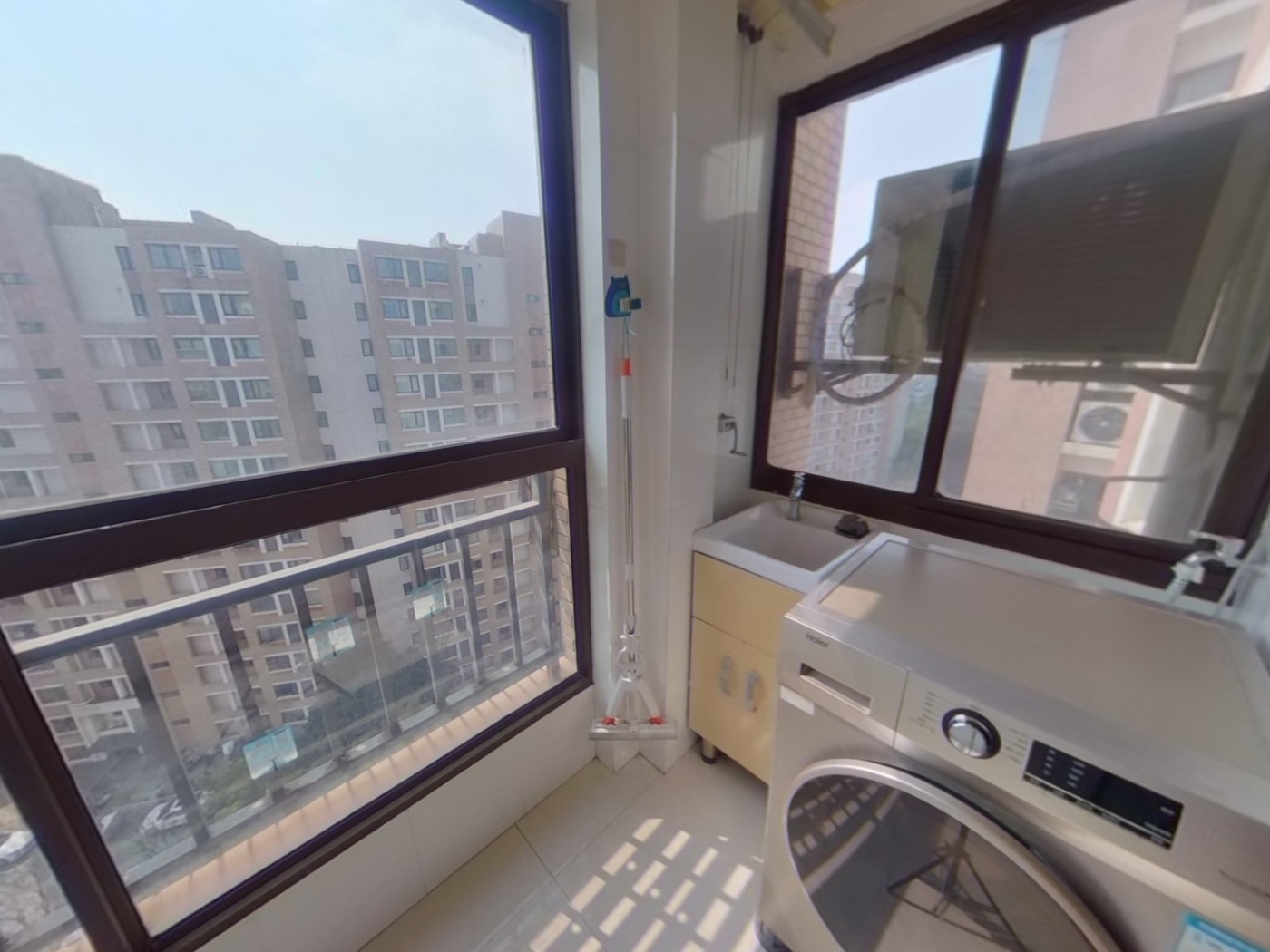 上海保利海上五月花(公寓住宅)二手房房源图片