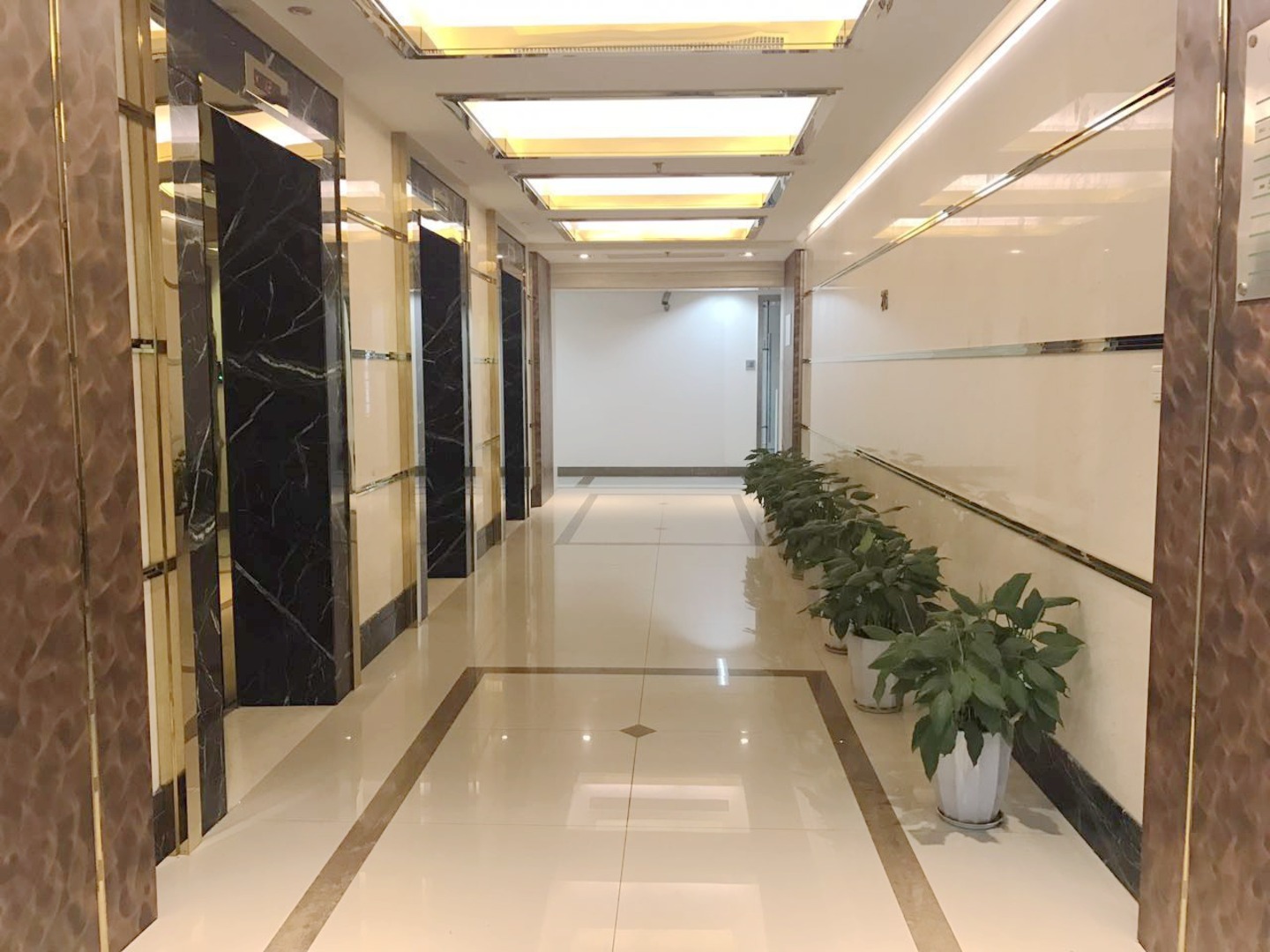 上海飞洲时代大厦二手房房源图片