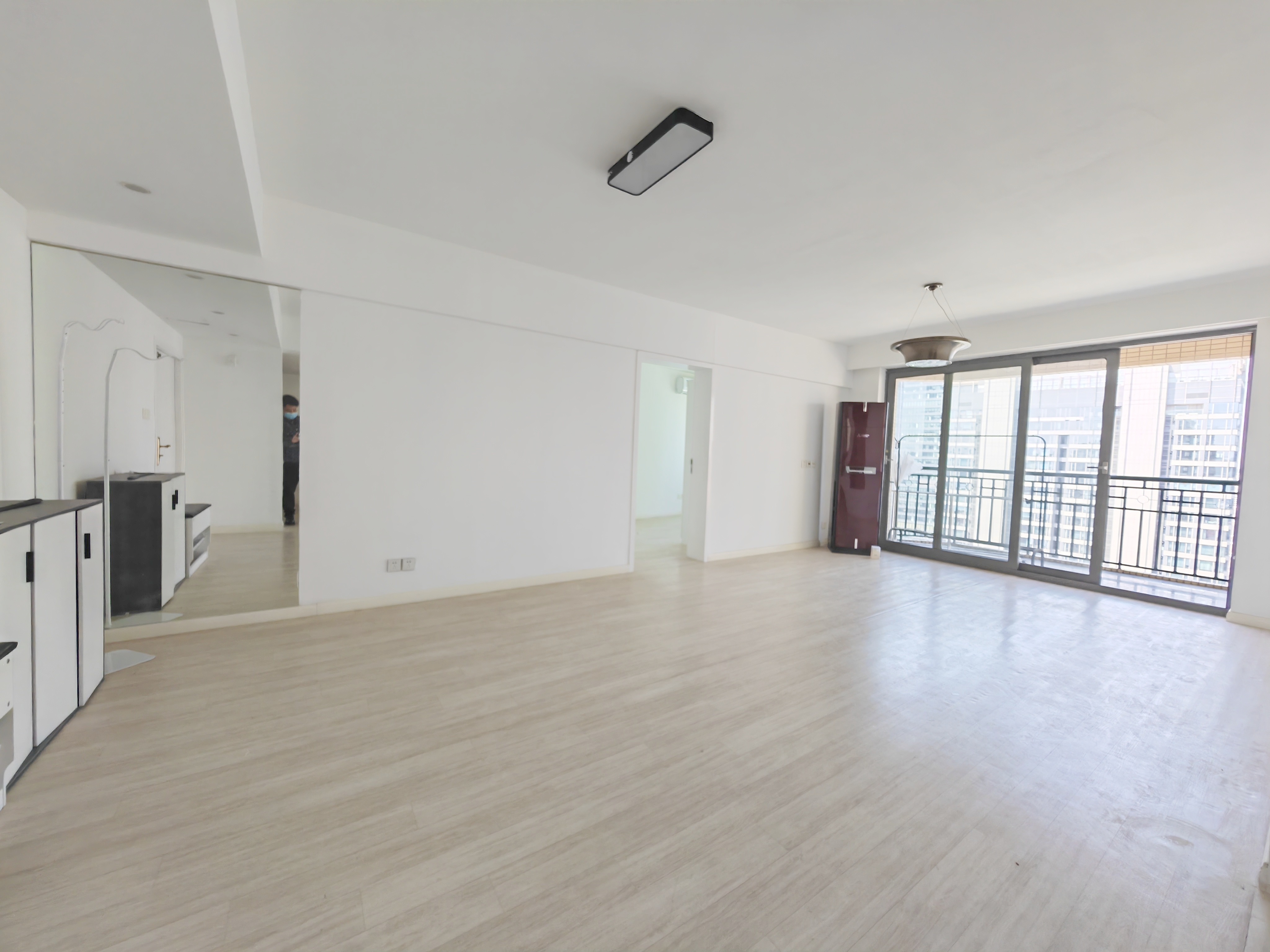 上海东方巴黎霞飞苑二手房房源图片