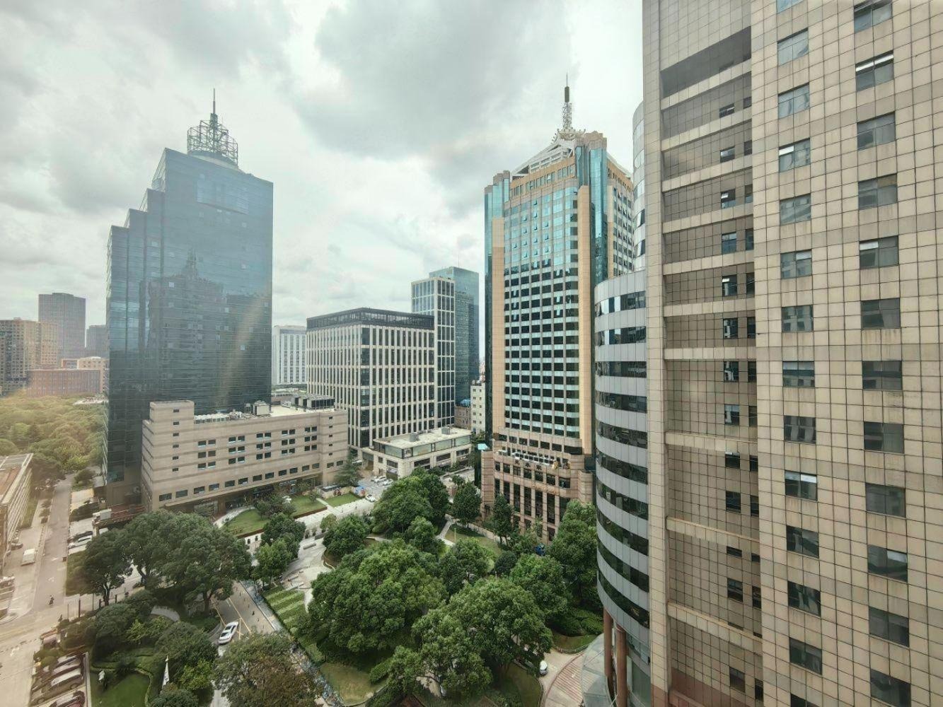 上海新天国际大厦二手房房源图片