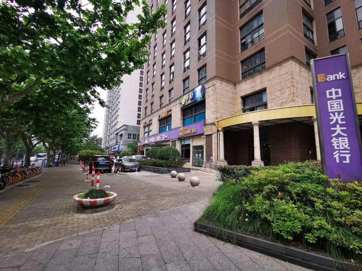 上海圣天地商务楼二手房房源图片