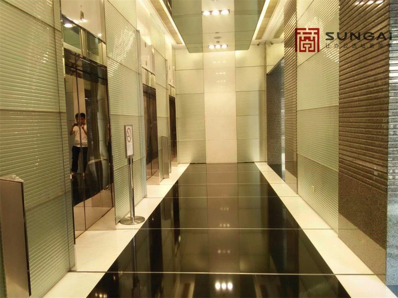 上海港汇中心一座二手房房源图片