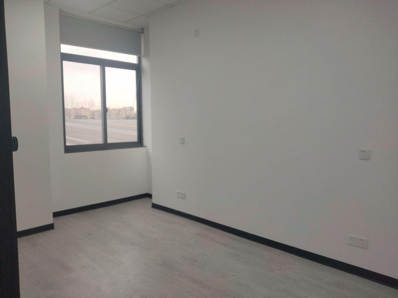 上海宝钢浦东国贸大厦二手房房源图片