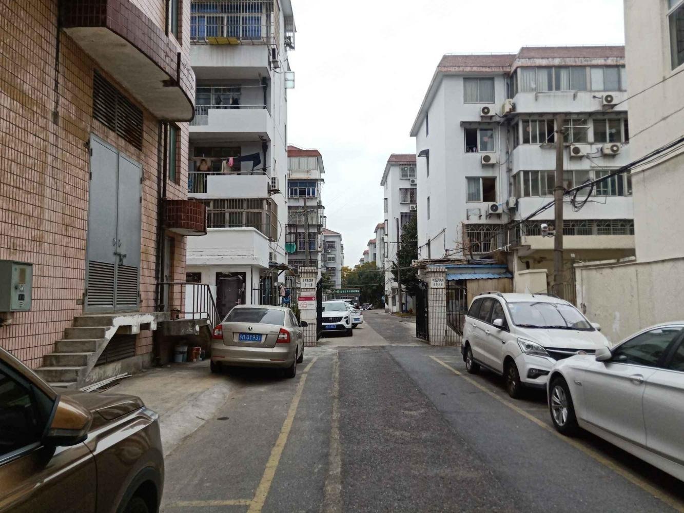 上海妙境路338弄小区二手房房源图片