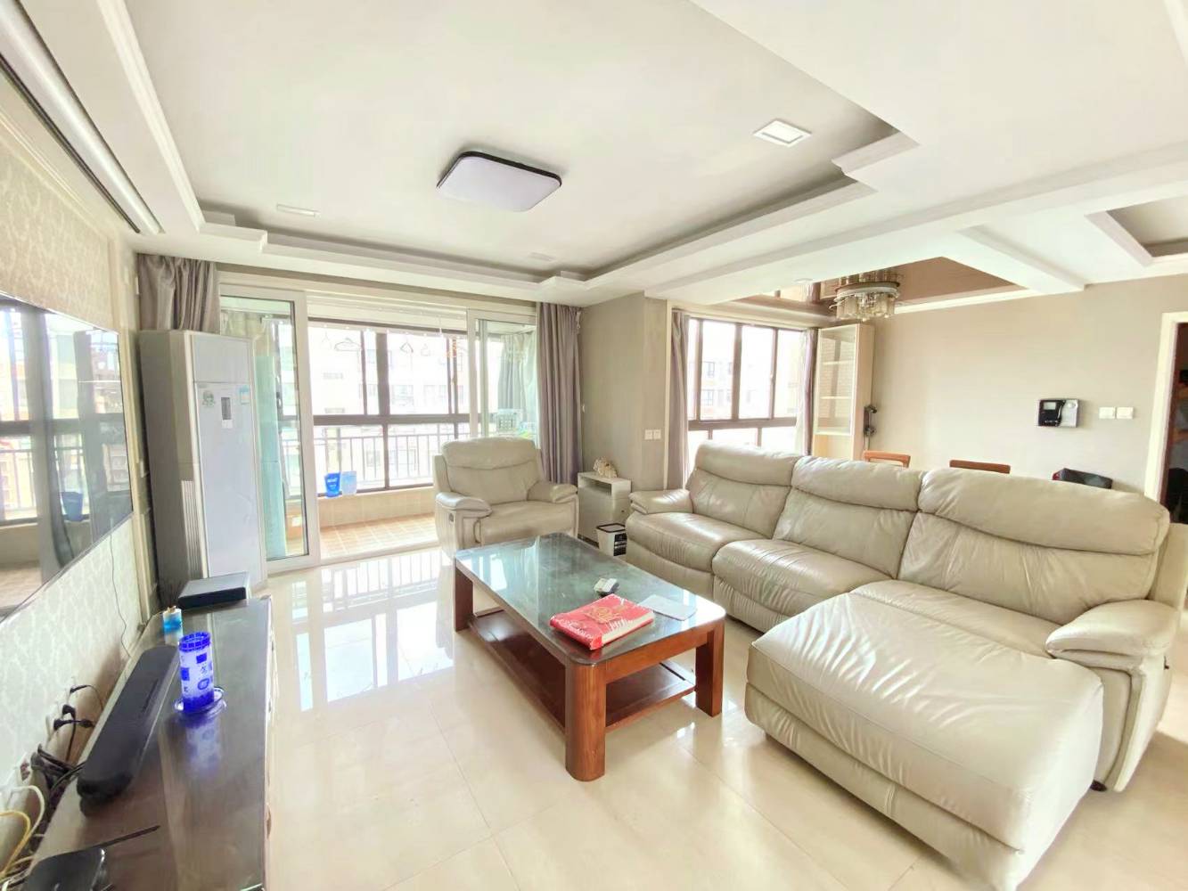 上海保利海上五月花(公寓住宅)二手房房源图片